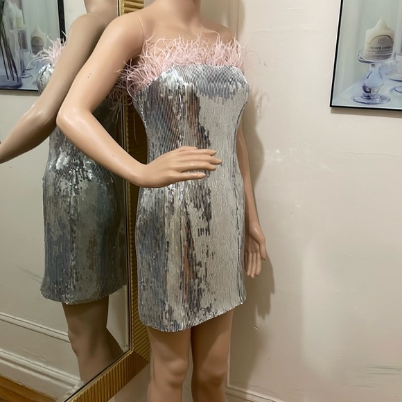 Endless Rose silver sequin embellishing pink feather strapless mini dress - Picture 11 of 14